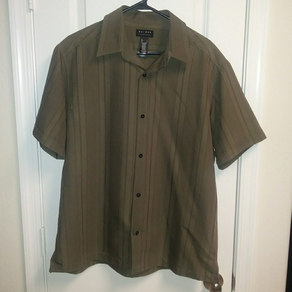 Axcess Olive Green Short Sleeve Dress Shirt